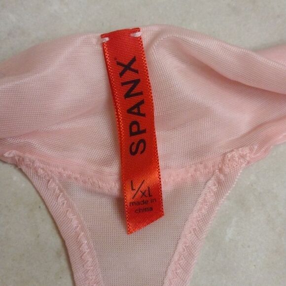 NWT Spanx Underwear bundle Four Thongs Gloss pink Ice blue Nude and Black L/XL - Picture 3 of 10
